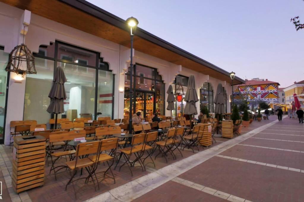 "Tata'S New Home!" Tirana Exterior photo