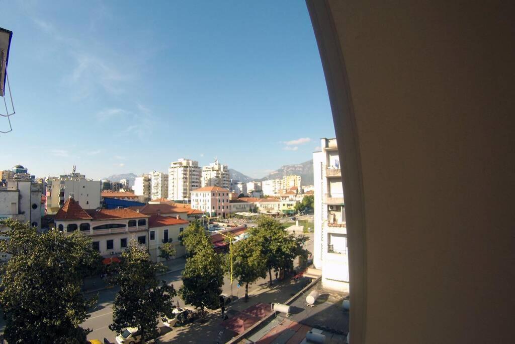 "Tata'S New Home!" Tirana Exterior photo